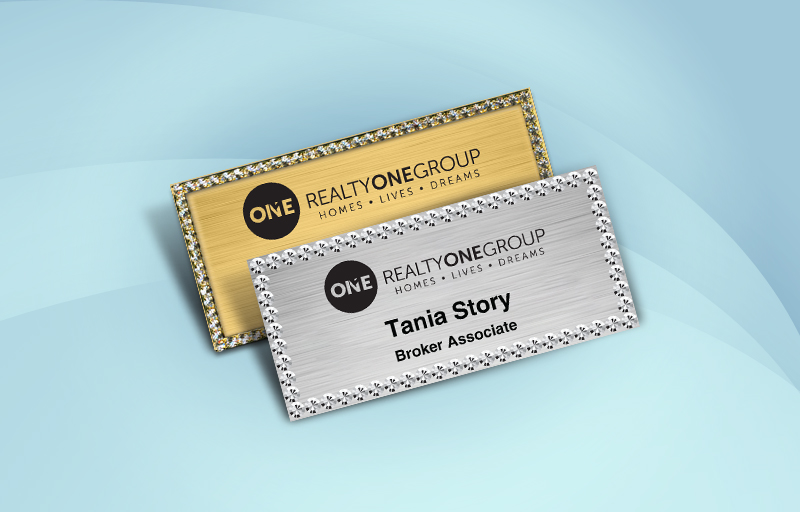 Realty One Group Real Estate Spot UV (Gloss) Raised Business Cards -  Luxury Raised Printing & Suede Stock Business Cards for Realtors | BestPrintBuy.com